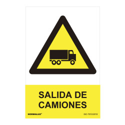 Cartel peligro "salida de camiones" (pvc 0.7mm) 30x40cm normaluz